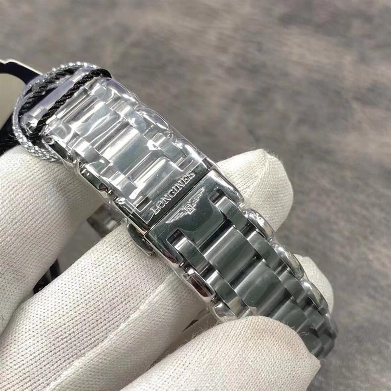 202457162344244 1000